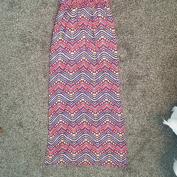 Everly - Maxi Dress - Picture 3 of 12